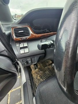 Honda FR-V 2004 Honda FR-V i-vtec 2.0 + LPG - 2004r - 6os, zdjęcie 5