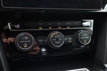 Volkswagen Arteon Fastback 1.5 TSI 150KM 2018 VW Arteon 1.5 TSI, Salon Polska, Automat, VAT 23%, zdjęcie 15