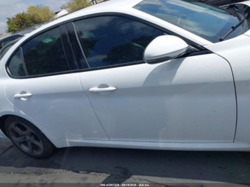 Alfa Romeo Giulia II 2019 Alfa Romeo Giulia Giulia sport rwd 2.0 Benzyna 280KM, zdjęcie 7