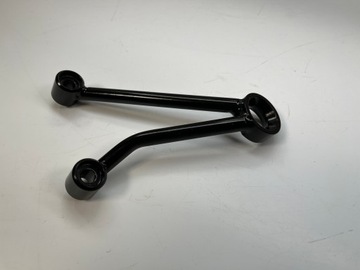 KTM 690 DUKE 12 - Крепление кронштейна Крепление глушителя