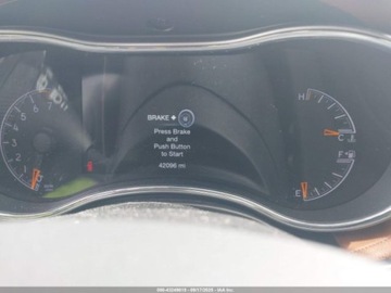 Jeep Grand Cherokee IV 2021 Jeep Grand Cherokee Overland 2021 3.6l 3.6 Benzyna 295KM, zdjęcie 10