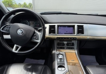 Jaguar XF I Sedan Facelifting 2.2 D 200KM 2013 Jaguar XF auto jak nowe83000kmLUXURY 2.2 Diesel 200KM, zdjęcie 4