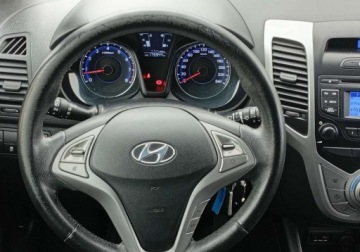 Hyundai ix20 Mikrovan 1.4 CVVT 90KM 2015 Hyundai ix20 Kupiony w Polsce - benzyna - 1,4 - 90 KM 1.4 Benzyna 90KM, zdjęcie 22