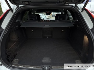 Volvo XC60 II 2021 Volvo XC 60 XC60 B4 D AWD R-Design aut, Pakiet Cli, zdjęcie 24