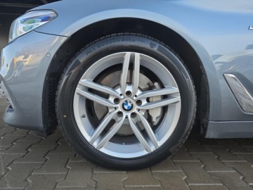 BMW Seria 5 G30-G31 Touring 530d 265KM 2017 530d xDrive Luxury Line aut, zdjęcie 8