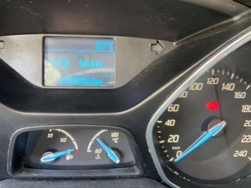 Ford Focus III Kombi 1.6 Duratec 105KM 2012 Ford Focus Ford Focus 1.6b Kombi Klimatyzacja Bez Korozji Super Stan 1.6, zdjęcie 17