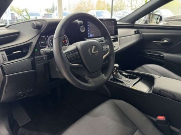 Lexus ES VII (XV70) Sedan Facelifting 300h 218KM 2023 Lexus ES 300h Business Edition Szyberdach Kamera cofania ACC LED, zdjęcie 6