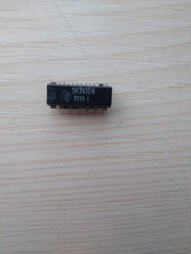 UKŁAD SCALONY SN7410 DIP 14