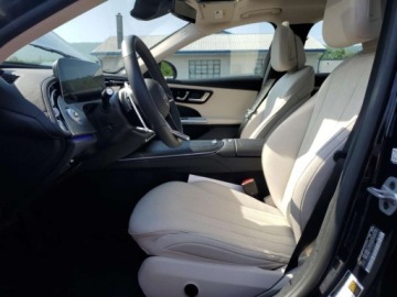 Mercedes Klasa E W214 2025 Mercedes-Benz Klasa E 350, 2025r., 4x4, 2.0L 2.0 Benzyna 255KM, zdjęcie 7