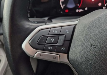 Volkswagen Golf VIII Variant 2.0 TDI 115KM 2021 Volkswagen Golf SalonPL 2.0TDI 115KM Style LED Plus Alu17 Masaz Pakiety AC, zdjęcie 19