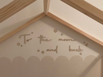 Надпись на стене 