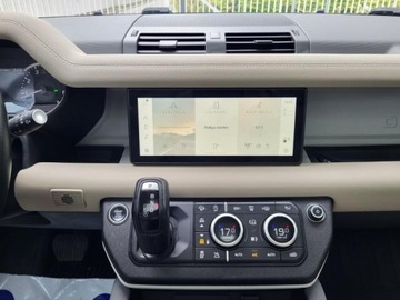 Land Rover Defender IV (L663) 90 3.0 i6P 400KM 2023 LANDROVER DEFENDER SE 110 P300AWD, 2.0l benzyna 300KM Przebieg 32,064km, zdjęcie 10