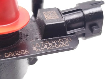 CITROEN C-CROSSER VSTŘIKOVACÍ TRYSKA PALIVA 2.2 HDI DIESEL 115KW (156 HP) 2009 SUV