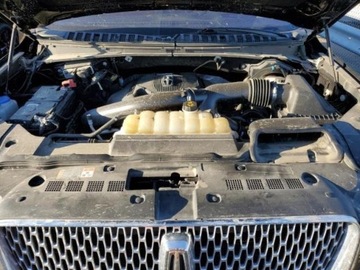 Lincoln Navigator III 2019 Lincoln Navigator Lincoln Navigator L, od ubezpieczalni po gradobiciu, zdjęcie 11