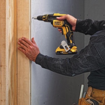 Комплект DCG405 DCH133 DCF620 2x5 Ач DEWALT DCK304P2
