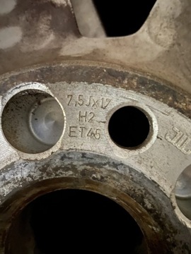 AUDI A6 4F ALU KOLA 7.5JX17 H2 225/50 R17