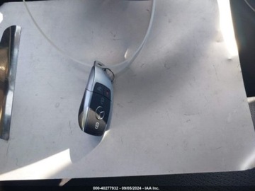 Mercedes Klasa C W205 2019 Mercedes-Benz Klasa C 300 2019 2.0l 2.0 Benzyna 255KM, zdjęcie 10