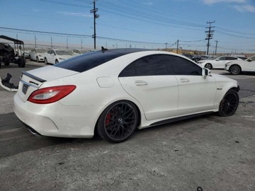 Mercedes CLS W218 2015 Mercedes-Benz CLS 63 AMG-S Model 2015 5.5l 5.5 Benzyna 577KM, zdjęcie 3