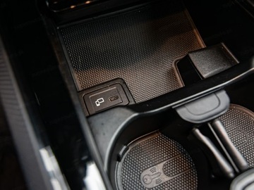 Mercedes Klasa B W247 2020 MERCEDES-BENZ B Klasa 180 d 7G-DCT 1.5 (116KM) 2020, zdjęcie 20