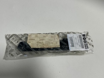 FIAT GRANDE PUNTO EVO VÝZTUHA NÁRAZNÍKU LEVÝ 51858852