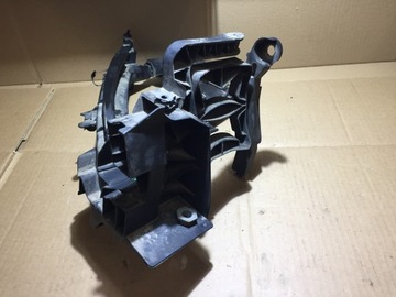 AUDI Q5 8R ŚLIZG MOCOWANIE LAMPY PRAWY 8R0805608A