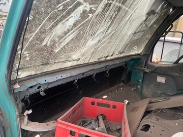 Салон Mitsubishi Canter 96-05, отличное состояние.