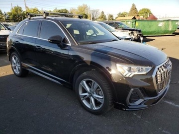Audi Q3 II 2020 Audi Q3 2020, 2,0L, PREMIUM PLUS S-LINE 2.0 Benzyna 228KM, zdjęcie 2