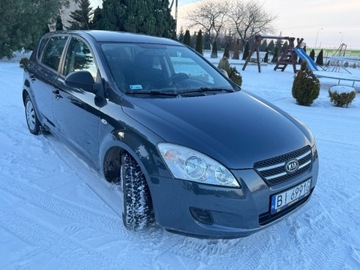 Kia Ceed I 2007 Kia Ceed 1.4 90KM Klima 2x kola 1-reka Gotowy do jazdy 1.4 Benzyna, zdjęcie 7