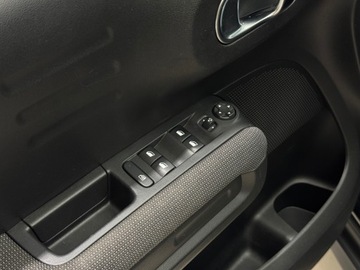 Citroen C3 Aircross  I Crossover 1.2 PureTech 110KM 2021 Citroen C3 Aircross Shine / CarPlay/Android Auto /, zdjęcie 18