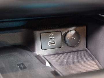 Ford Focus IV Kombi Facelifting 1.5 ECOBLUE 115KM 2025 Od ręki - Titanium X aut 1.5 EcoBlue 115KM / Pakiet Winter, zdjęcie 8