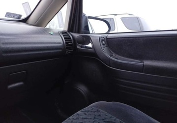 Opel Zafira A 2.0 DTI 16V 101KM 2000 Opel Zafira Opel Zafira 2.0 Diesel 100KM, zdjęcie 9