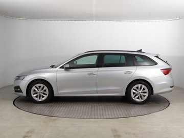 Skoda Octavia IV Scout 1.5 TSI ACT 150KM 2021 Skoda Octavia 1.5 TSI, Salon Polska, zdjęcie 2
