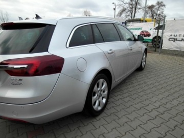 Opel Insignia I Country Tourer 2.0 CDTI Ecotec 163KM 2013 Opel Insignia Kamera Xenon Nawigacja Led 2.0 Diesel 163KM, zdjęcie 10