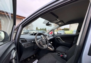 Toyota Verso Minivan 1.6 Valvematic 132KM 2009 Toyota Verso Przygotowany do rejestracji 1.6 Benzyna 132KM, zdjęcie 12