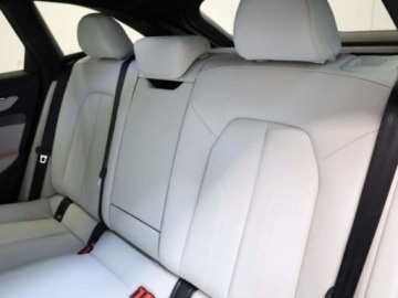 Audi A6 C8 Limousine Facelifting 2.0 40 TDI 204KM 2025 AUDI A6 TDI quattro S line Sedan (204KM) 2025, zdjęcie 15