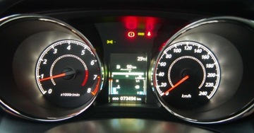 Mitsubishi ASX I SUV Facelifting 2015 1.6 117KM 2016 Mitsubishi ASX Mitsubishi ASX 1.6 Intense Plus 1.6 Benzyna 117KM, zdjęcie 29