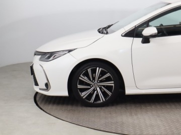 Toyota Corolla XII Sedan 1.8 Hybrid 122KM 2022 Toyota Corolla 1.8 Hybrid, Salon Polska, Automat, zdjęcie 14