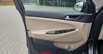 Hyundai Tucson III SUV 1.6 GDI 132KM 2017 Hyundai Tucson 102.000 km benzyna 2017r. Skora. 1.6 Benzyna 132KM, zdjęcie 18