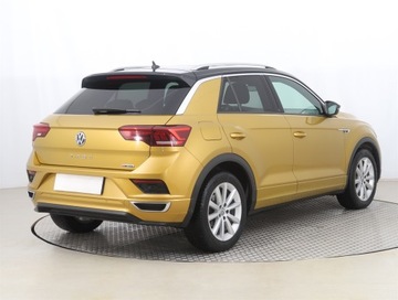 Volkswagen T-Roc SUV 2.0 TSI 190KM 2018 VW T-Roc 2.0 TSI 4Motion, Salon Polska, zdjęcie 4