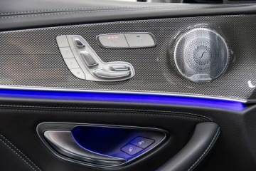 Mercedes Klasa E W213 Limuzyna AMG 4.0 AMG E63 S 612KM 2018 Mercedes E 63 AMG S. Bezwypadkowy. Japonia., zdjęcie 25