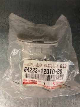 UCHWYT DO BAGAŻNIKA TOYOTA COROLA 64233-12010-B0