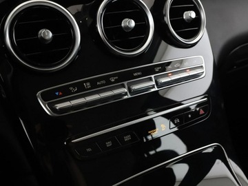 Mercedes GLC C253 SUV Facelifting 2.0 200d 163KM 2019 Mercedes GLC 200 GRATIS! Pakiet Serwisowy o, zdjęcie 27