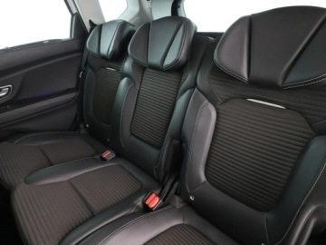 Renault Scenic IV 1.6 dCi 130KM 2017 Renault Scenic Intens 130KM navi kamera, zdjęcie 16