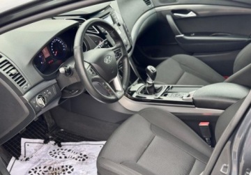 Hyundai i40 Kombi 1.7 CRDi HIGH 136KM 2012 Hyundai i40 1.7 CRDI Navi PDC LED tempomat 1.7 Diesel 136KM, zdjęcie 19