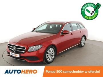 Mercedes Klasa E W213 Kombi 2.0 220d 194KM 2019 Mercedes E 220 FV23% Automat Navi Kamera cofania