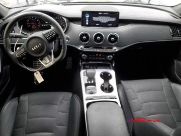 Kia Stinger 2023 Kia Stinger 2023 r., 3,3L GT2 3.3 Benzyna 368KM, zdjęcie 8