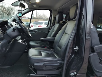 Renault Trafic III Furgon 1.6 dCi 120KM 2017 Trafic Grand 1.6 dCi, SPACECLASS , Salon Polska, Bezwypadkowy, VAT23%, zdjęcie 6