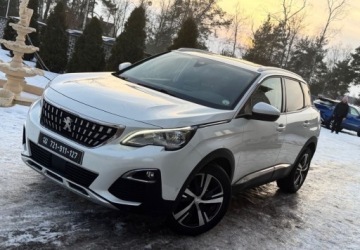 Peugeot 3008 II Crossover 1.6 BlueHDi 120KM 2018 Peugeot 3008 Gt Line 1.6 Disel pamoramiczny dach 1.6 Diesel 120KM, zdjęcie 6