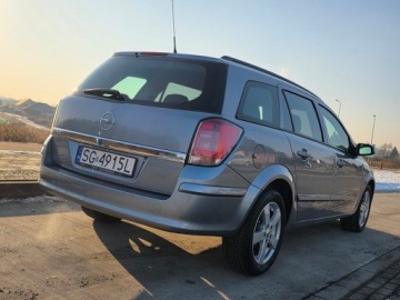 Opel Astra H Kombi 1.6 Twinport ECOTEC 105KM 2005 Opel Astra H 1,6 105 KM Klima Komputer Super Stan, zdjęcie 4