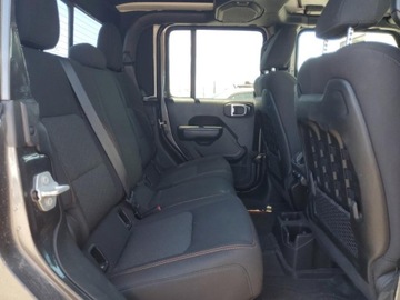 Jeep Gladiator 2023 Jeep Gladiator Mojave 2023 3.6l 3.6 Benzyna 285KM, zdjęcie 10